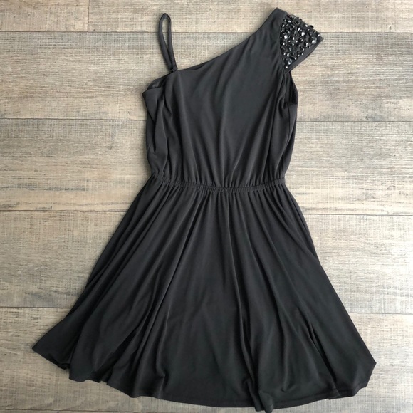 Jessica Simpson Dresses & Skirts - Jessica Simpson One shoulder mini dress